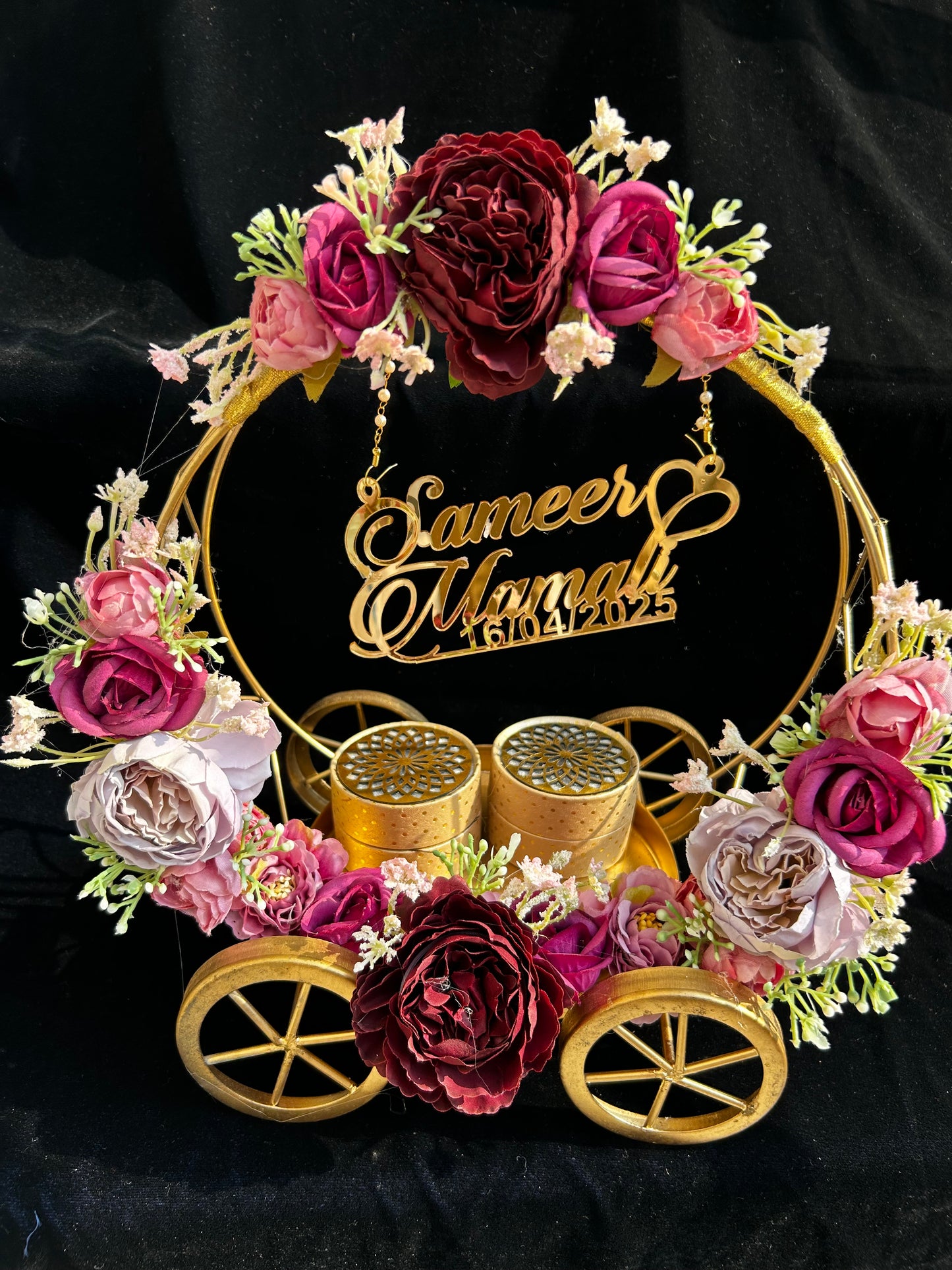 Metal Ring Platter - Maroon & Lights Shades Flowers 27