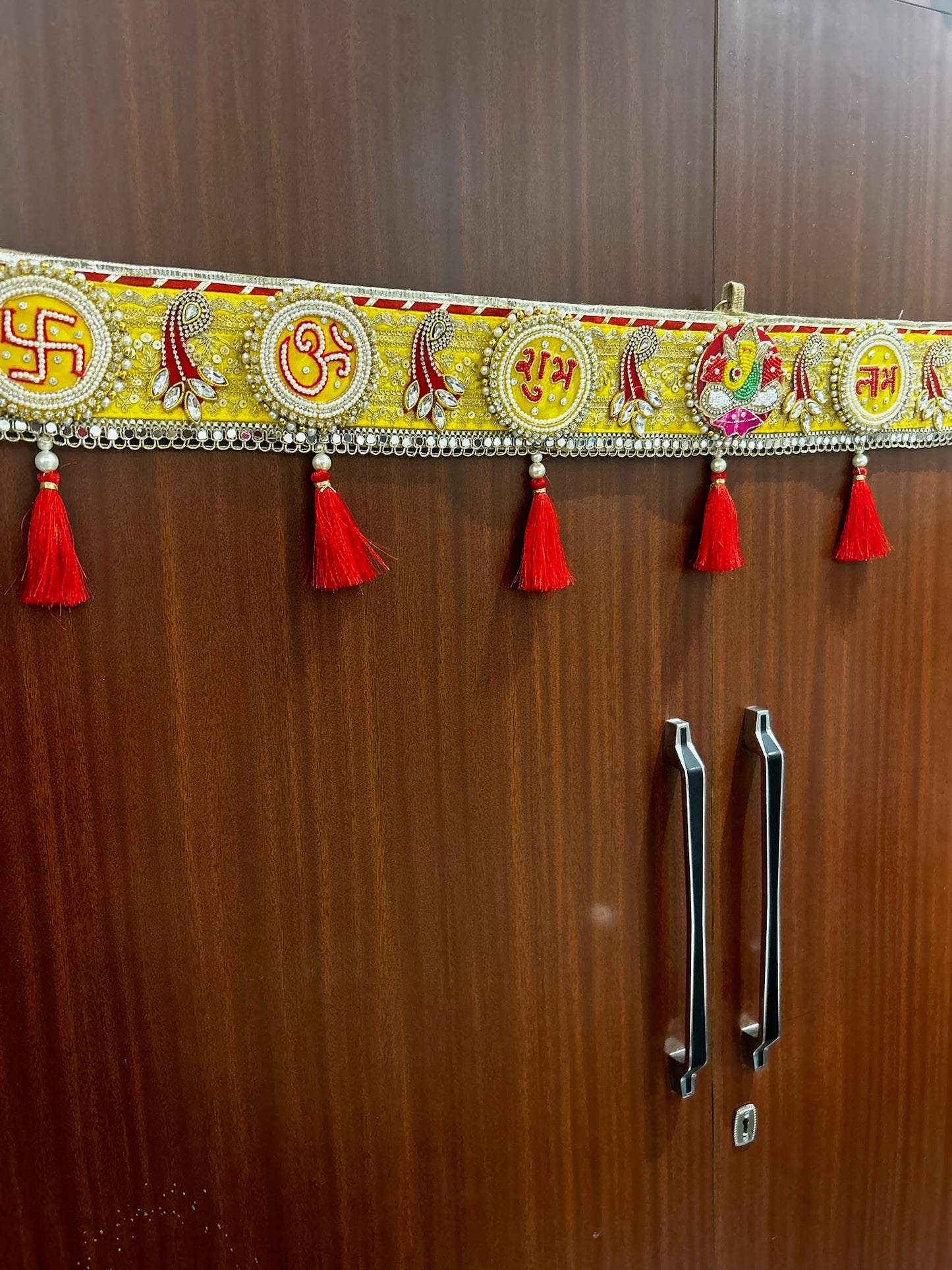 Vibrant Toran Bandhanwar for Home Entrance Festive Decoration (40 Inch Approx)