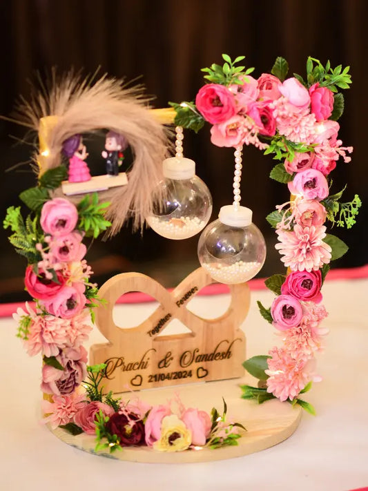 Ring Platter with Wooden Engraving and multicolours flowers