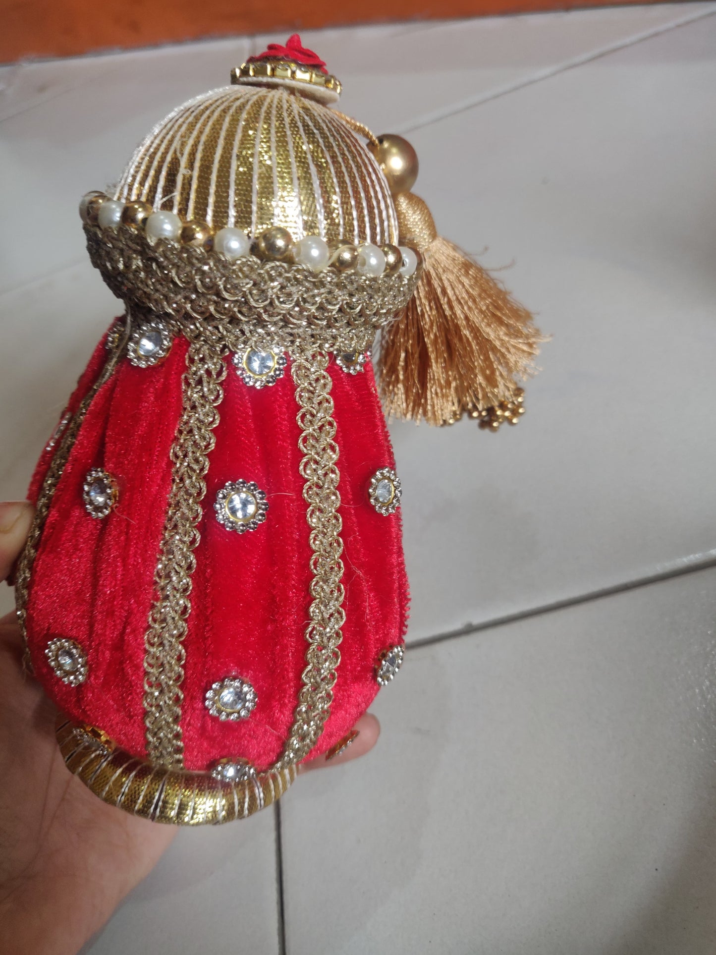 Elegant Handmade Decorated Nariyal for Wedding & Puja (Designer Kalash Coconut)