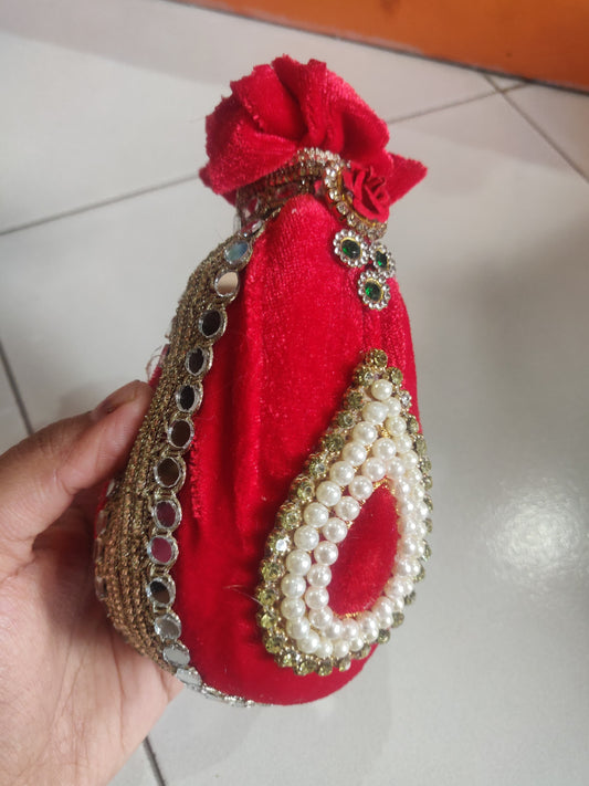 Premium Designer Decorated Nariyal for Wedding & Puja (Luxury Kalash Coconut)