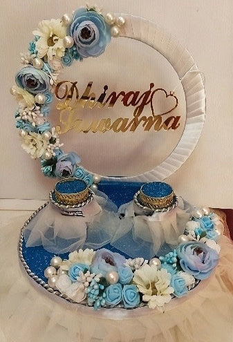 Blue & white Ring platter with beautiful flowers