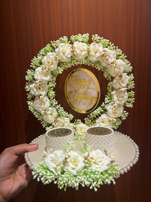 Ring Platter with white and green flower