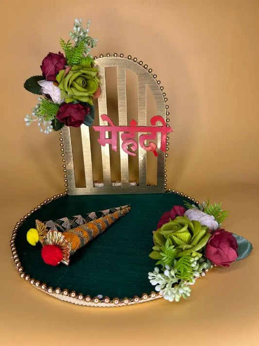 Mehendi Platter - Green and Red with Stick