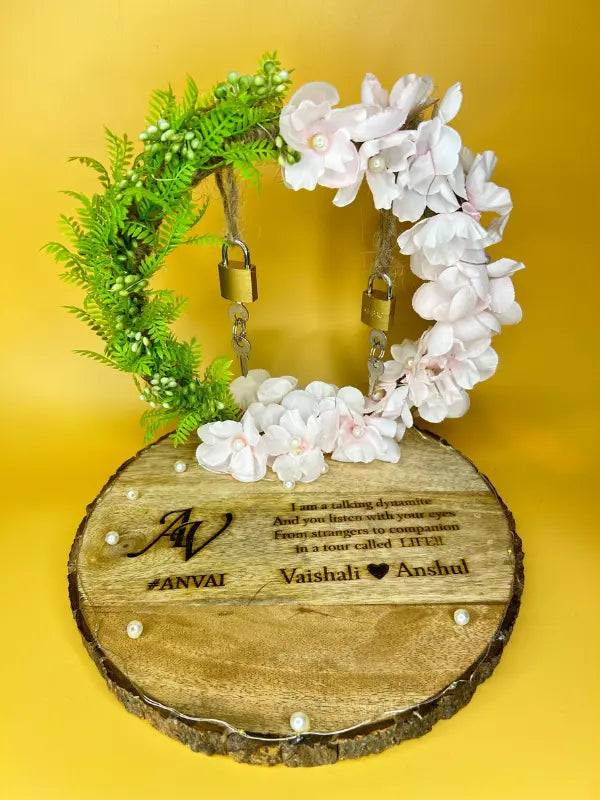 Ring Platter - Green and White Flowers with Engraving